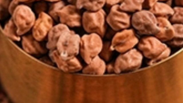 काले चने खाने के फायदे, जानें क्यों इसे अपनी डाइट में शामिल करें