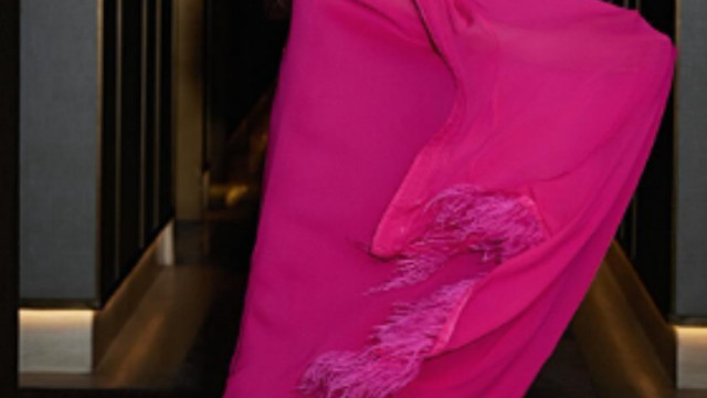 अदिति राव हैदरी का इंडो-वेस्टर्न लहंगा विद श्रग लुक