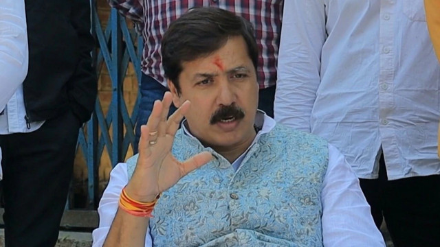  राजनीतिक साजिश का आरोप, CBI जांच की मांग! कफ सिरप तस्करी मामले में बोले धनंजय सिंह