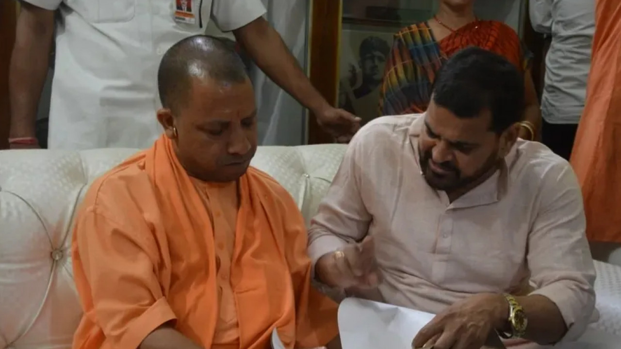 Brij Bhushan Sharan Singh met CM Yogi
