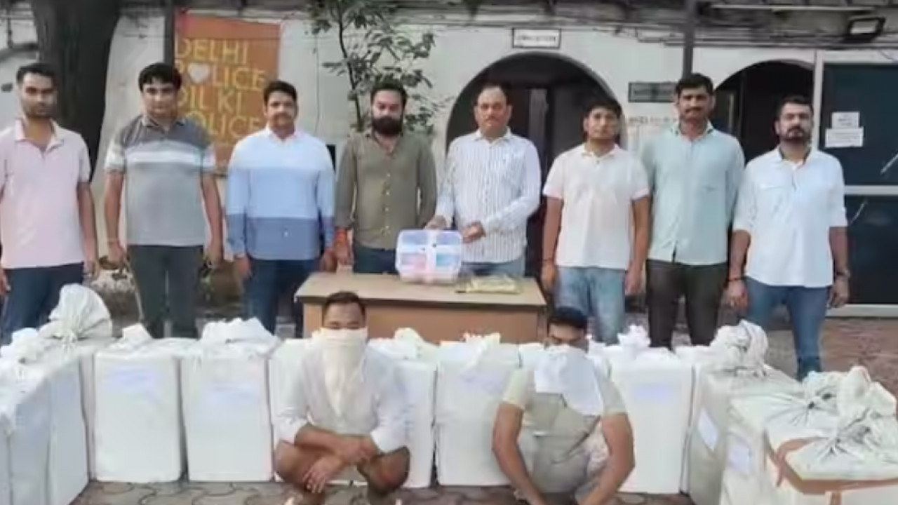E-cigarette smuggling