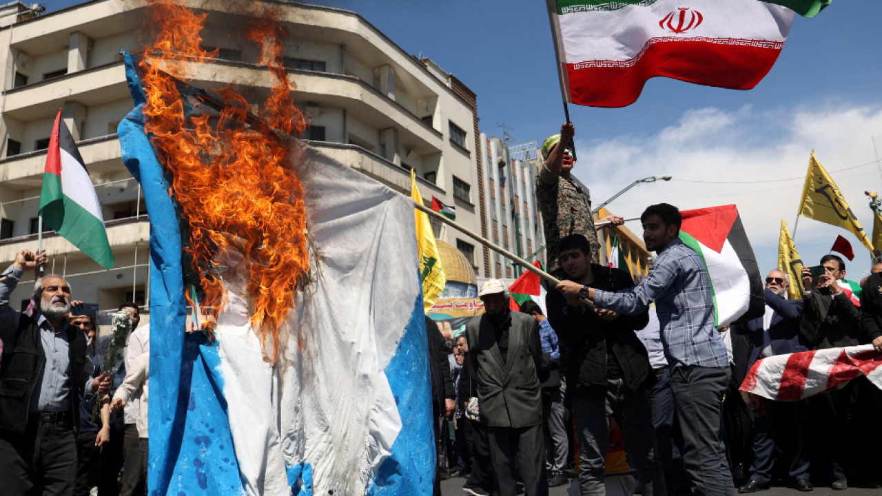 Muslim countries can attack Israel together
