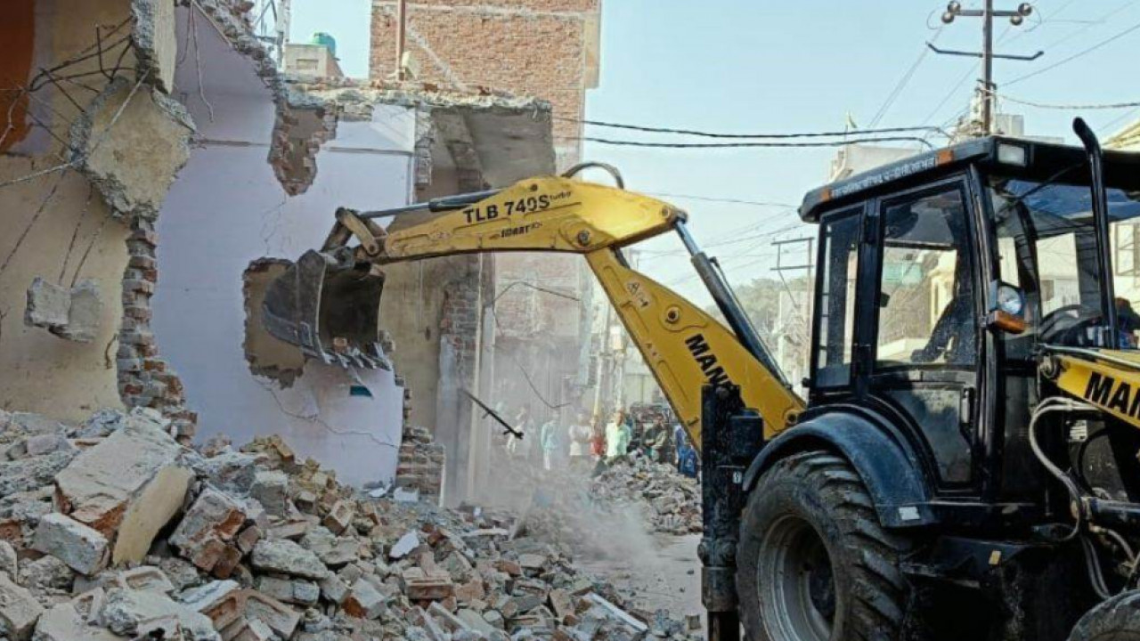 Sambhal bulldozer action
